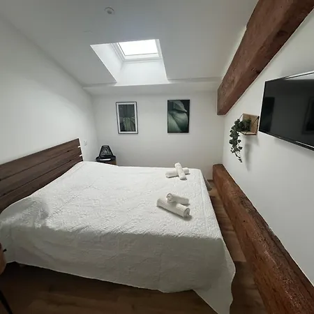 Louis Xiii, Le Somail. Ginestas