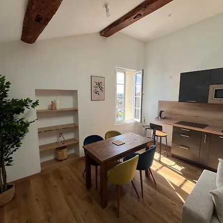 Appartement Louis Xiii, Le Somail. *