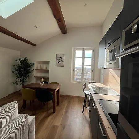 Appartement Louis Xiii, Le Somail. *